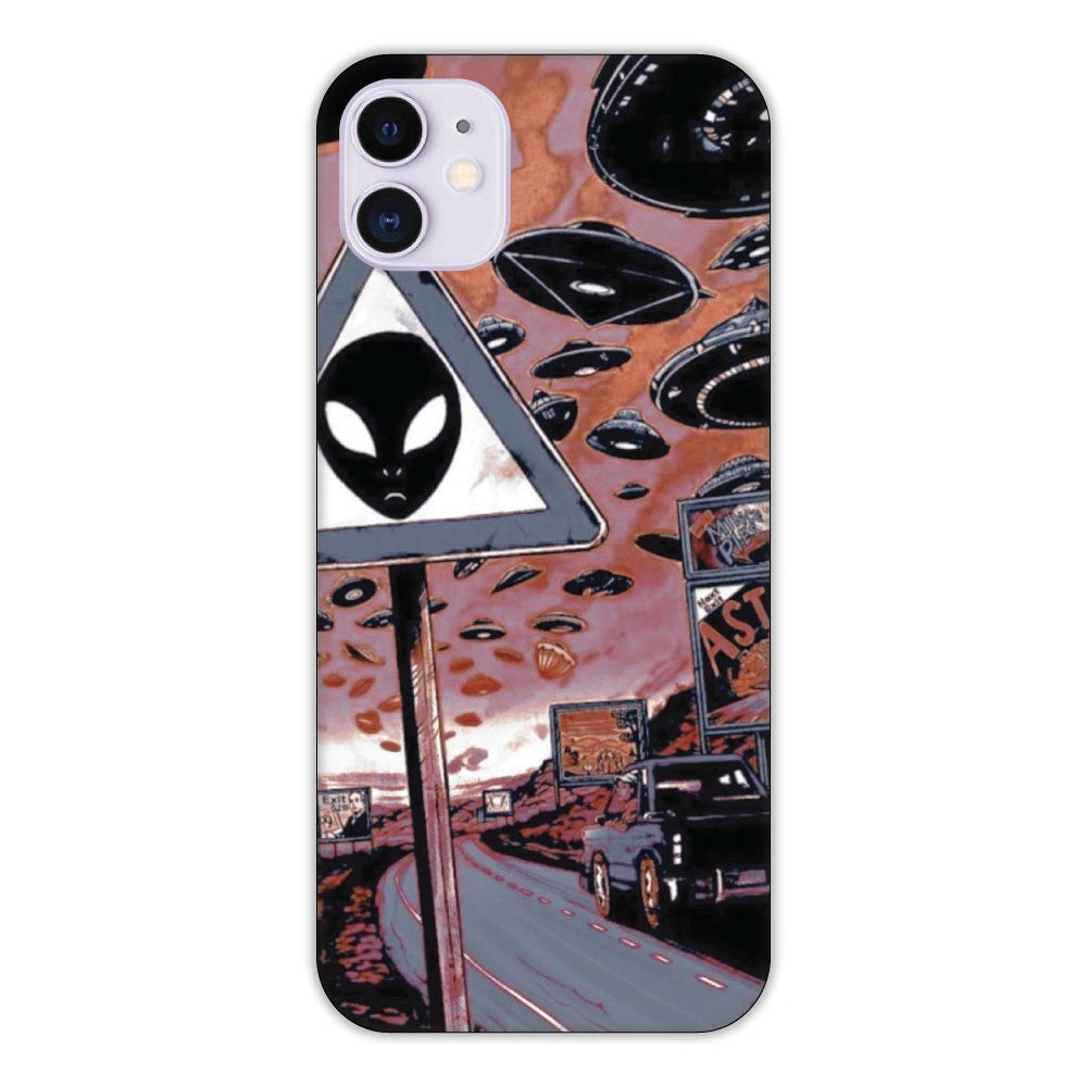 Alien street Apple Hard Case - Iphone 11 Models