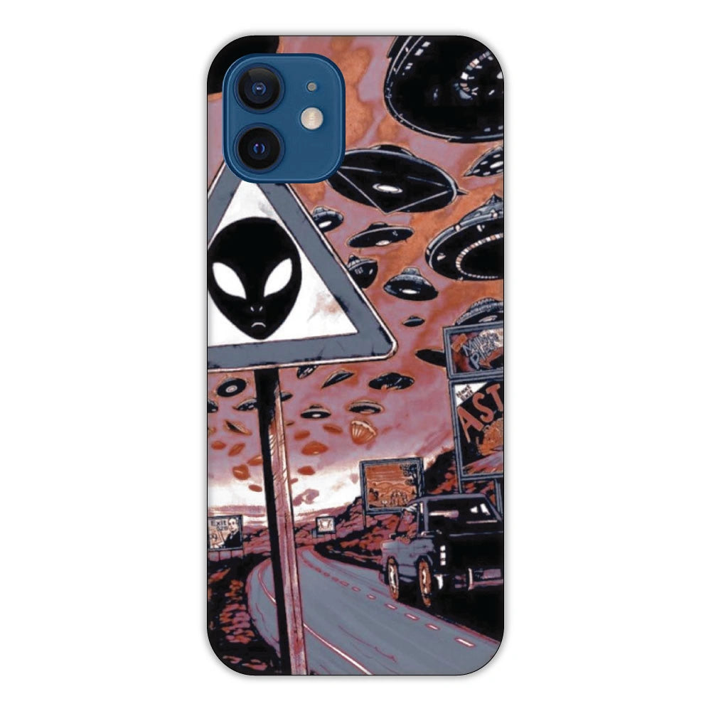 Alien street Apple Hard Case - Iphone 12 Models