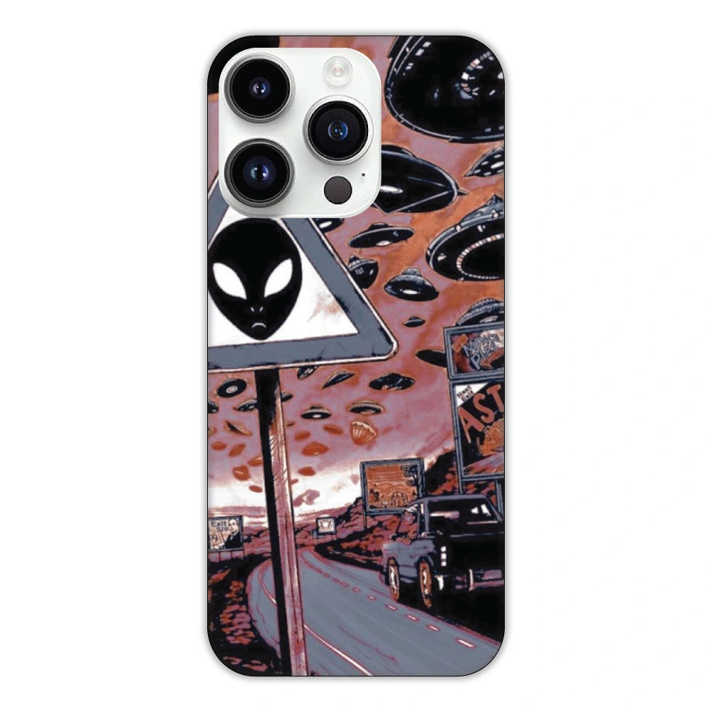 Alien street Apple Hard Case - Iphone 13 Pro Max Models