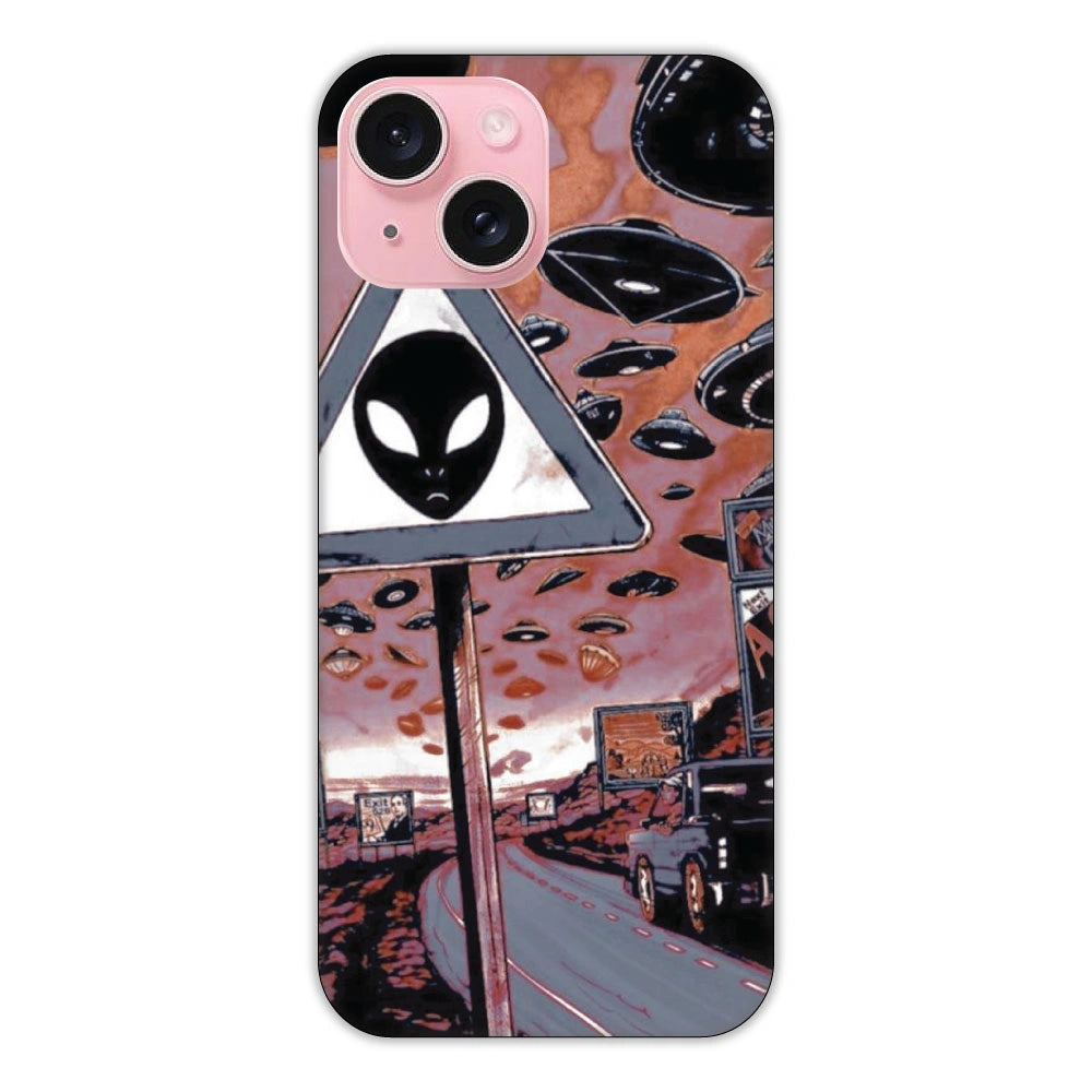 Alien street Apple Hard Case - Iphone 15 Plus Models