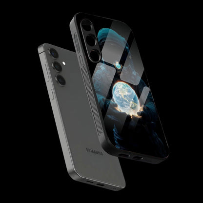 Astronaut Holding Earth - Glass Case For Samsung Galaxy Infographic
