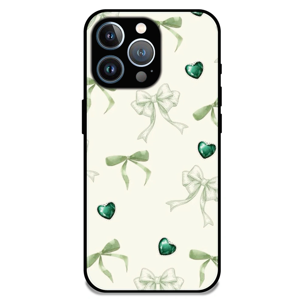 Elegant Green Bow & Heart Pattern - Glossy Metal Silicone Case For Apple iPhone 13 Pro