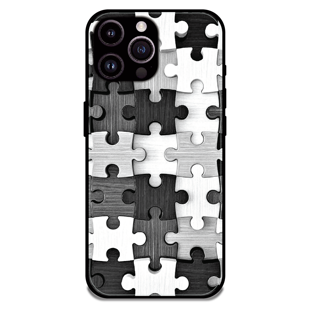 Maze - Glossy Metal Silicone Case For Apple iPhone 14 Pro