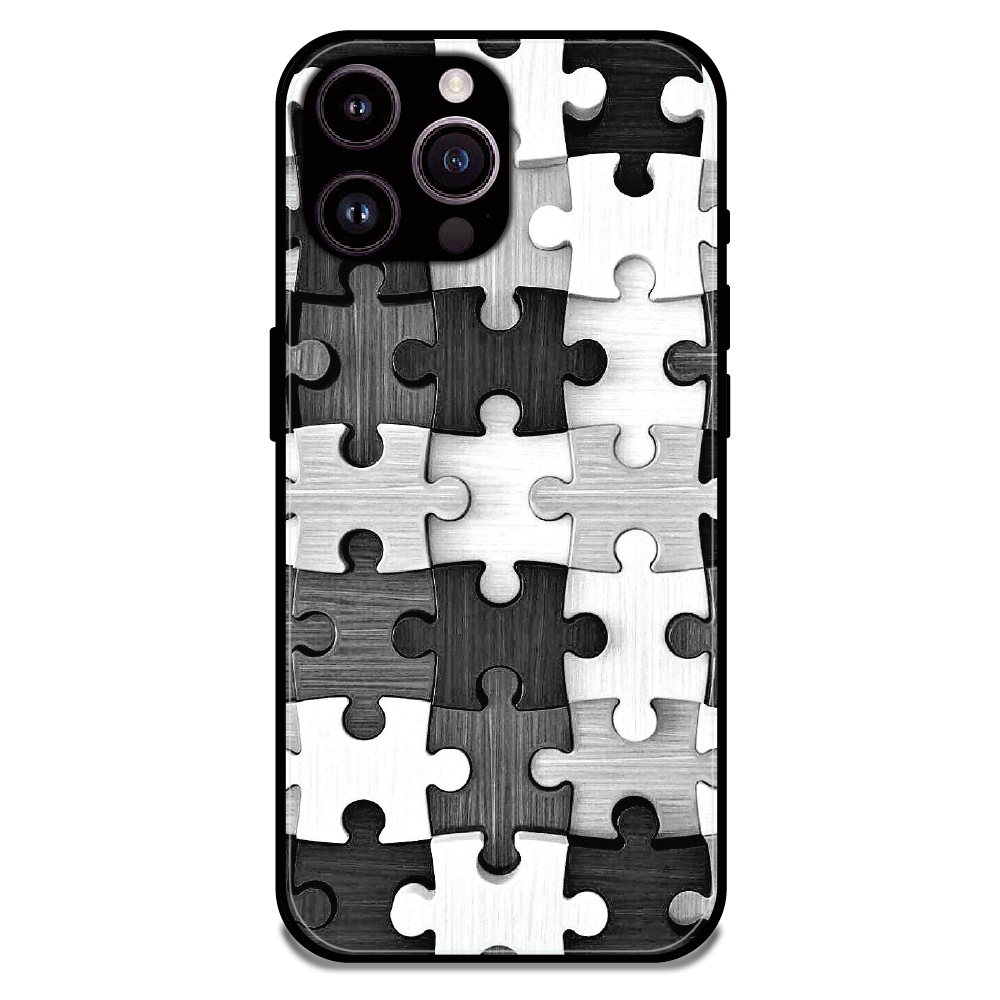 Maze - Glossy Metal Silicone Case For Apple iPhone 14 Pro