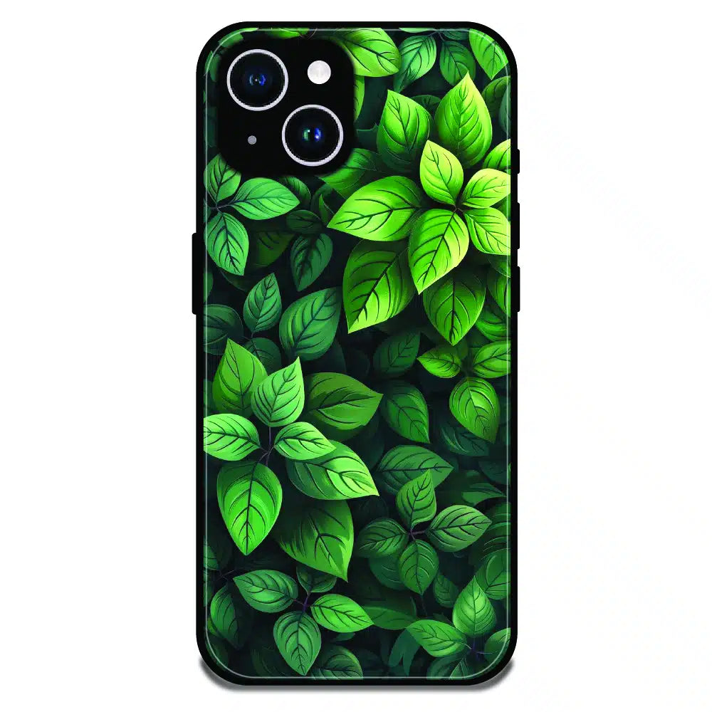 Lush Green Leaf Pattern - Glossy Metal Silicone Case For Apple iPhone 15 Plus