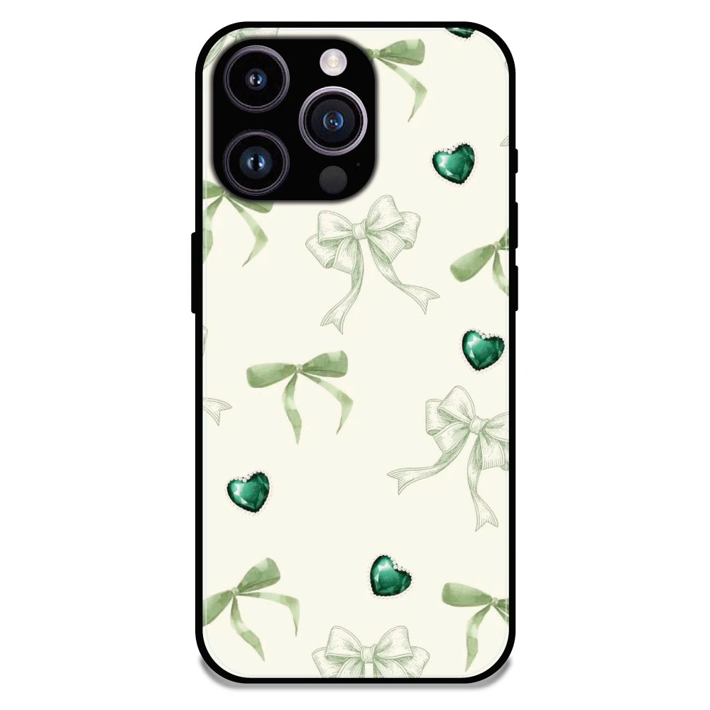 Elegant Green Bow & Heart Pattern - Glossy Metal Silicone Case For Apple iPhone 15 Pro Max