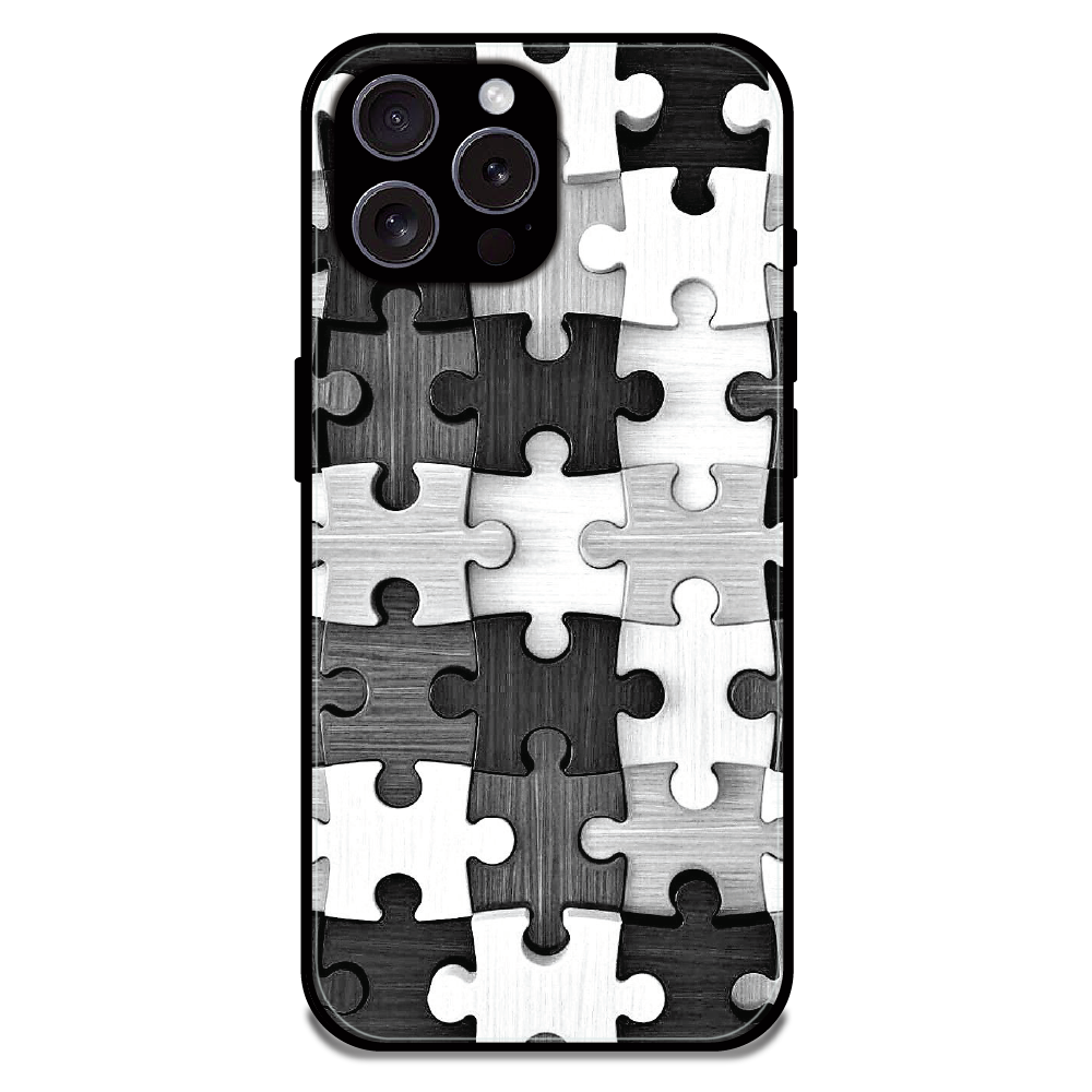 Maze - Glossy Metal Silicone Case For Apple iPhone 15 Pro Max