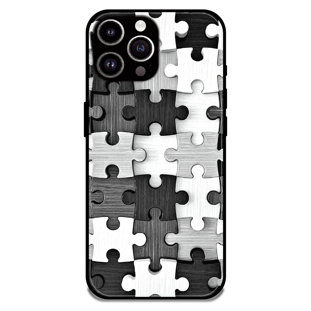 Maze - Glossy Metal Silicone Case For Apple iPhone 15 Pro