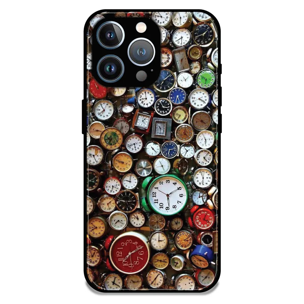 Retro Timepiece Pattern - Glossy Metal Silicone Case For Apple iPhone 15 Pro