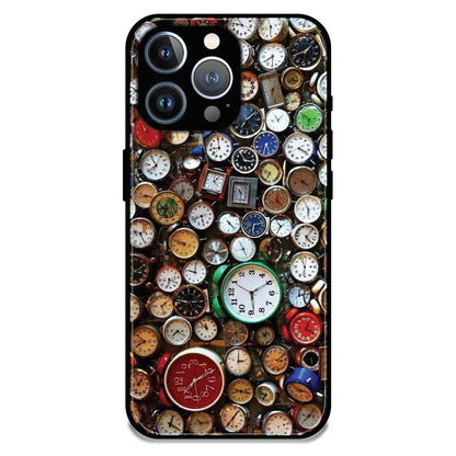 Retro Timepiece Pattern - Glossy Metal Silicone Case For Apple iPhone 15 Pro