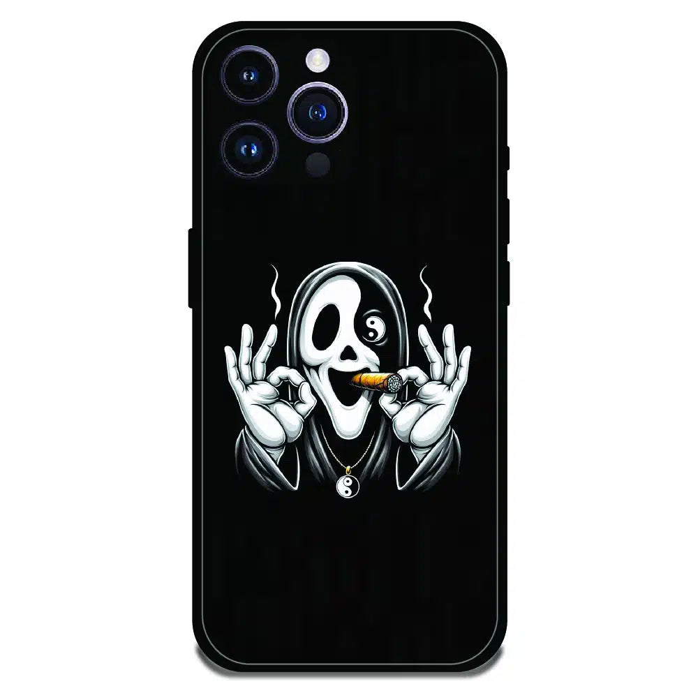 Smoky Skull Chill - Glossy Metal Silicone Case For Apple iPhone 16 Pro