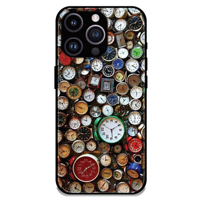 Retro Timepiece Pattern - Glossy Metal Silicone Case For Apple iPhone 16 Pro