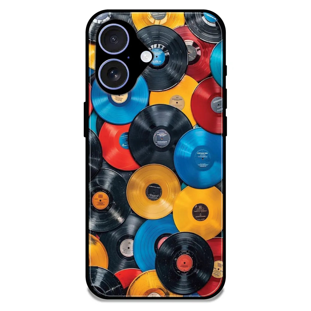 Retro Vinyl Record Pattern - Glossy Metal Silicone Case For Apple iPhone 16