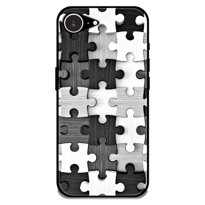 Maze - Glossy Metal Silicone Case For Apple iPhone 16e