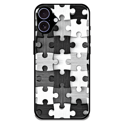 Maze - Glossy Metal Silicone Case For Apple iPhone 17