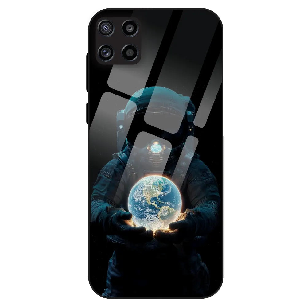 Astronaut Holding Earth - Glass Case For Samsung Galaxy M32