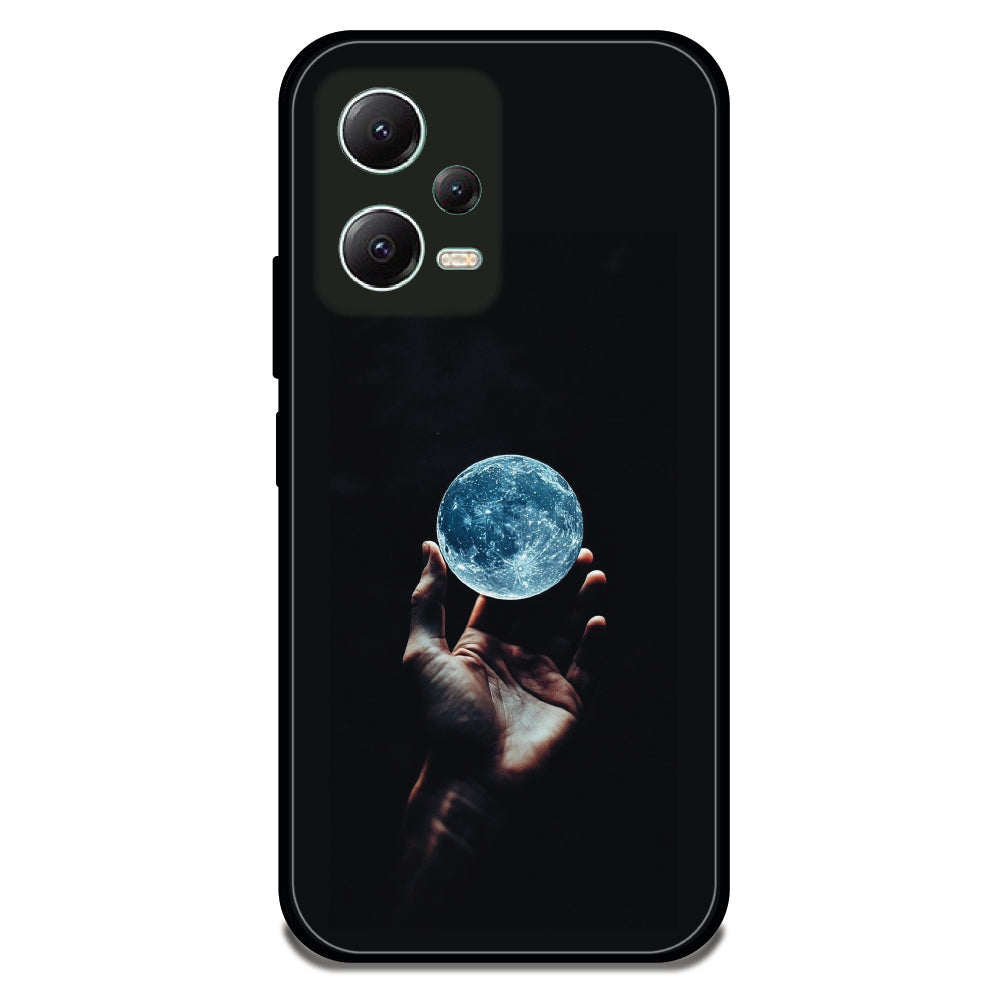 Glowing Moon in Hand - Glossy Metal Silicone Case For Redmi Models