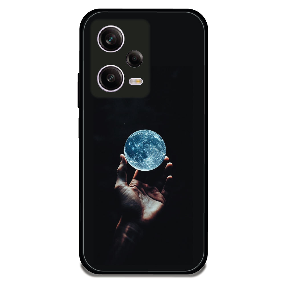 Glowing Moon in Hand - Glossy Metal Silicone Case For Redmi Models