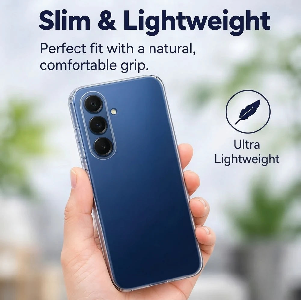 Slim and lightweight Samsung Galaxy S25 clear case held in hand – natural, comfortable grip