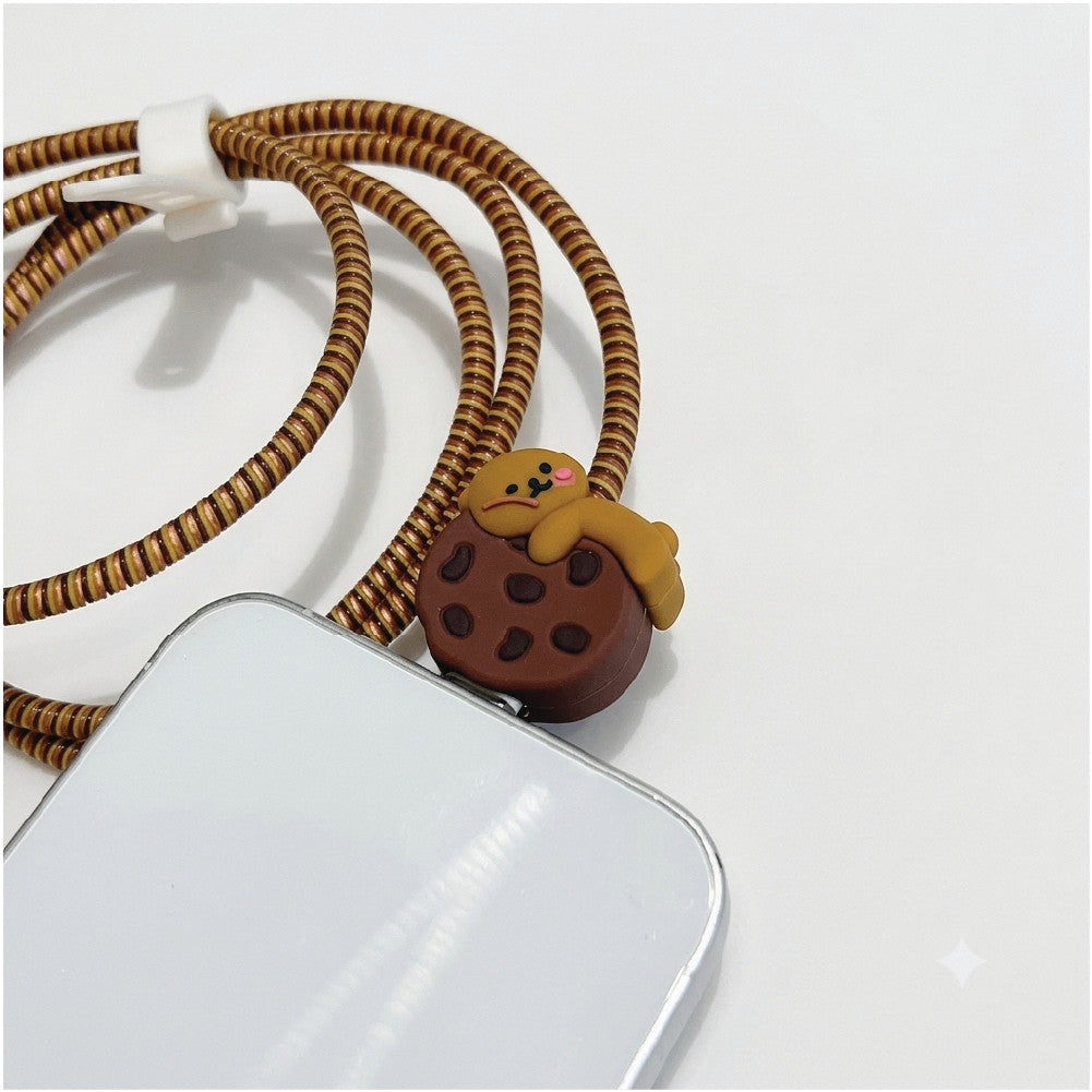 Close-up of the Bear 3D silicone charger cover for Samsung 25W Adapter