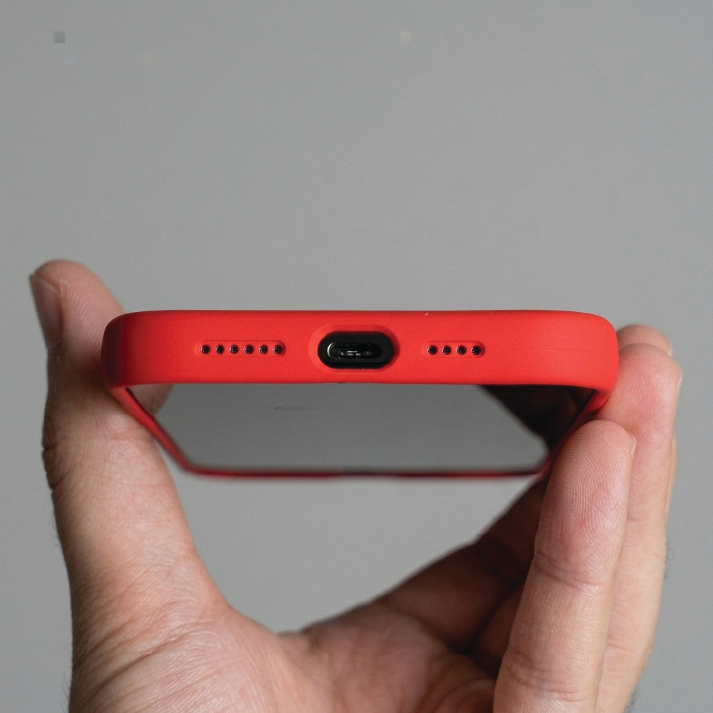 iPhone 18 Pro red Ferrari case bottom view – raised edge protects the screen, precise USB-C cutout