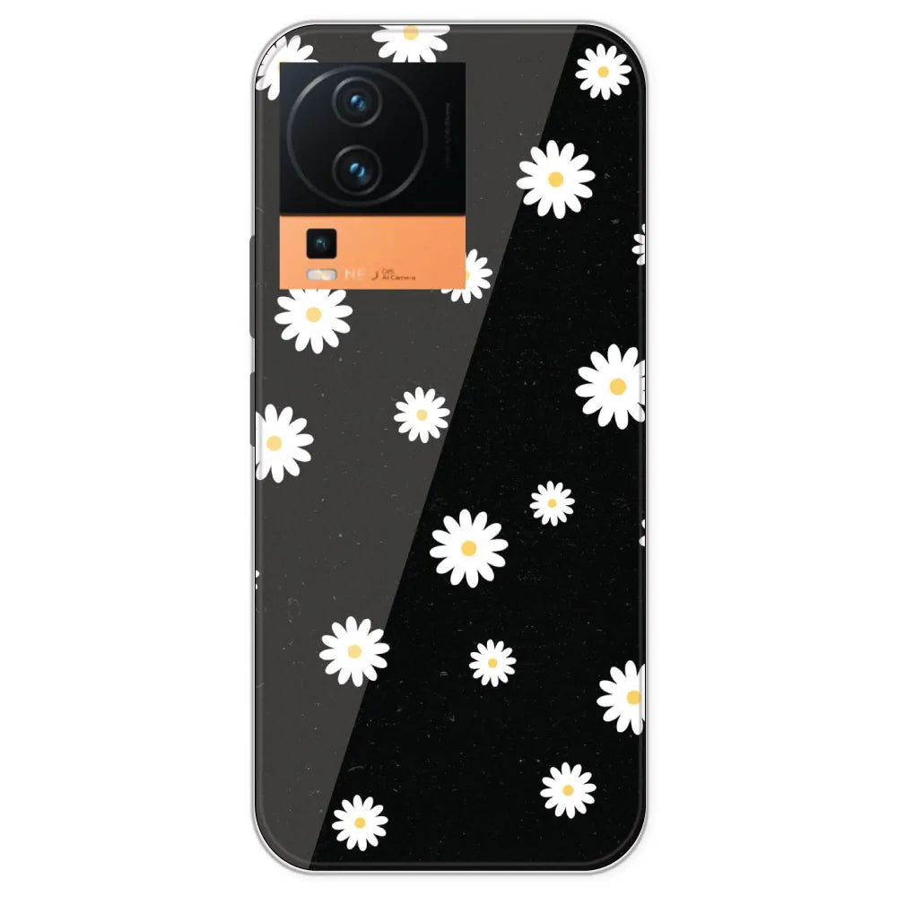 White And Black Flower - Printed Silicone Case For IQOO Neo 7 Pro