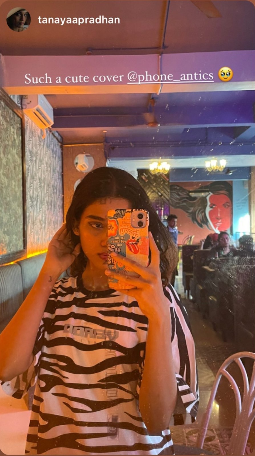 Customer @tanayaapradhan with their PhoneAntics case